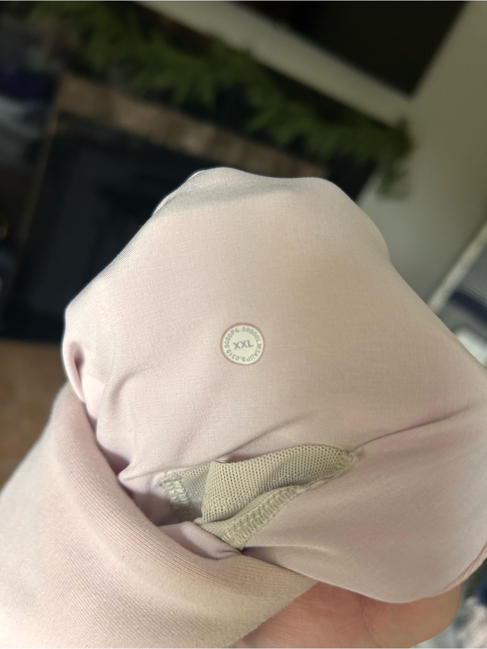 Lululemon Men’s Light Pink City Sweat Pullover - Picture 4 of 4